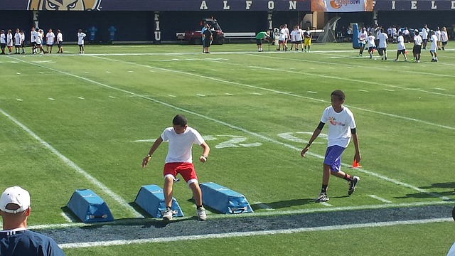 容中的绝对 容中的绝对